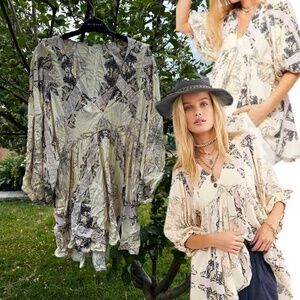 FREE PEOPLE Girl Talk Printed Tunic - Size L